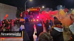 Roma-Napoli, ecco l’arrivo del pullman giallorosso all’Olimpico