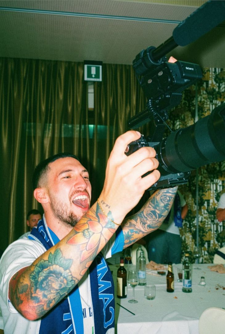 Scudetto 2023, le immagini mai pubblicate della festa del Napoli – GALLERY - immagine 10
