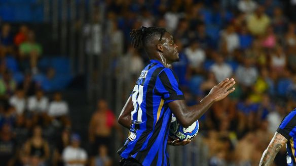 Bisseck impressiona ed è richiesto all’estero, ma l’Inter non ci sente: “Ecco quanto lo valuta”- immagine 3