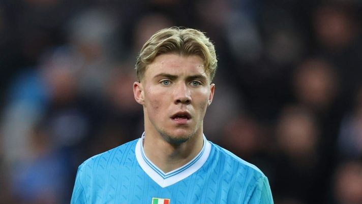 Rasmus Hojlund (attaccante Napoli) | Serie A News (Getty Images) Napoli-Milan 2-0: raddoppia Hojlund, disastro De Winter | Supercoppa Italiana