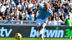Mercato Lazio, doppia strada estera per Isaksen: la situazione