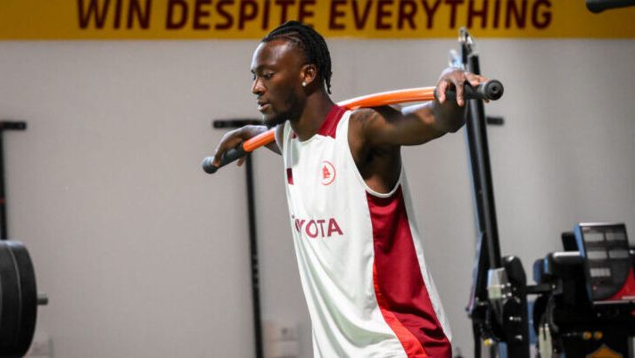 Roma, infortunio per Abraham: salta l’amichevole di oggi. Il motivo del forfait - immagine 1