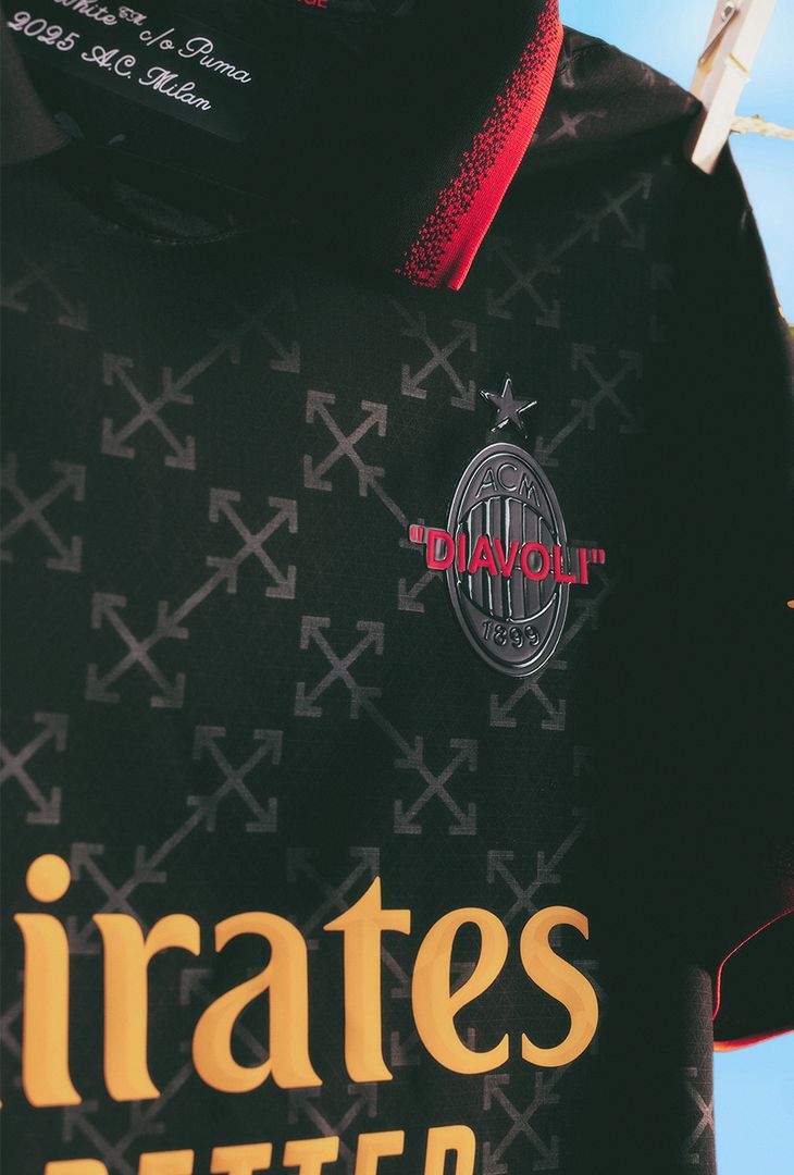 Quarta Maglia AC Milan 2024-2025 PUMA Off-White