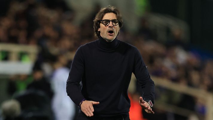 FLORENCE, ITALY - JANUARY 27: Head coach Paolo Vanoli manager of ACF Fiorentina reacts during the Coppa Italia match between of ACF Fiorentina and of Como 1907 at Stadio Artemio Franchi on January 27, 2026 in Florence, Italy. (Photo by Gabriele Maltinti/Getty Images) Vanoli (conf): “Per salvarsi serve saper soffrire, noi non lo sappiamo fare” - immagine 1