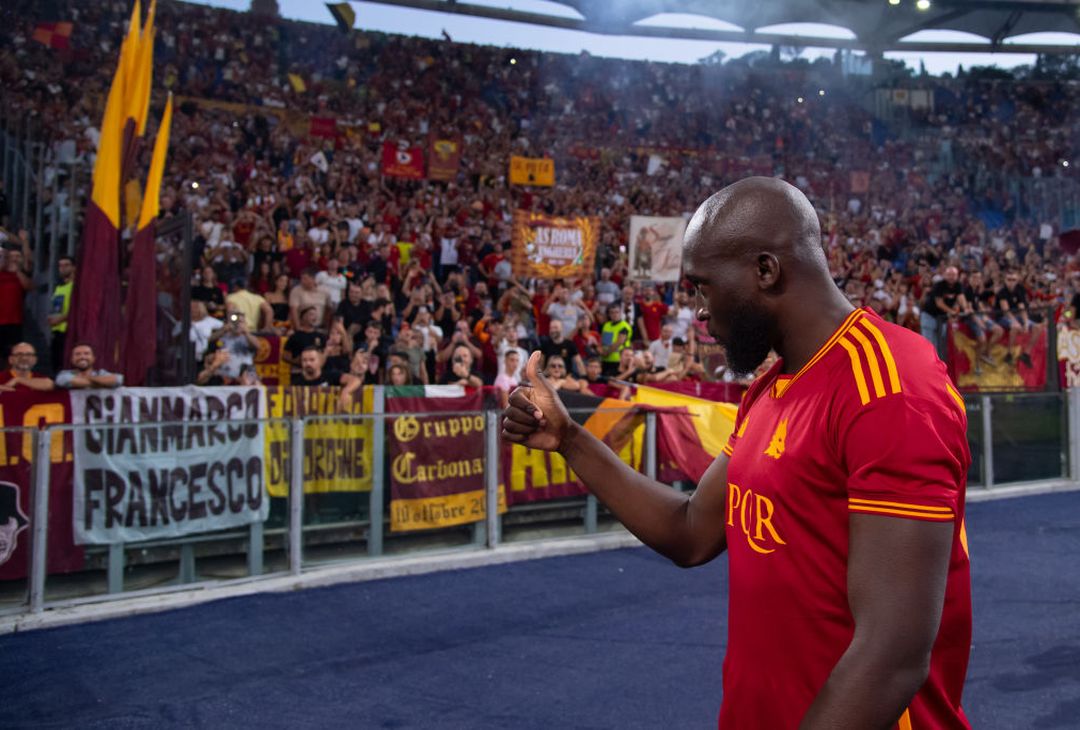 Roma, l’Olimpico accoglie Lukaku: “Big Rom” si presenta ai tifosi – FOTO GALLERY- immagine 1