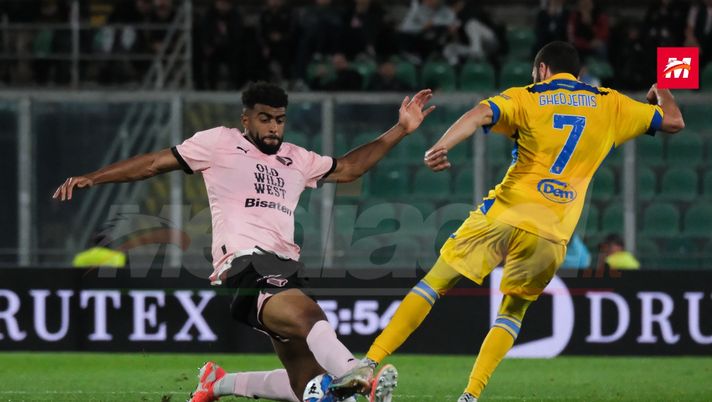 Porta e difesa, chi deve confermare il Palermo per la prossima stagione? La scelta dei tifosi - immagine 1