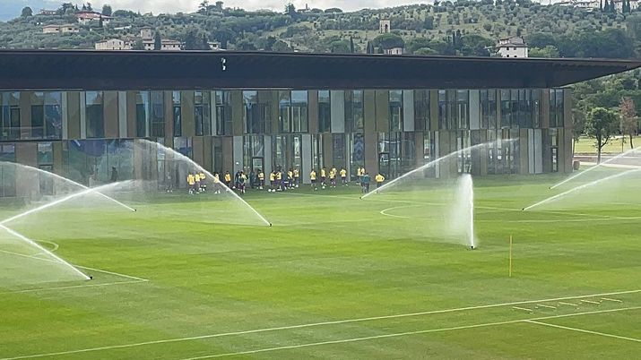 Viola Park esaurito per la prima volta. Dirigenza al completo in tribuna - immagine 1