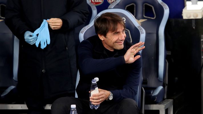 Conte se ne va a testa bassa, promossi solo tre calciatori: il segnale da un azzurro - immagine 1