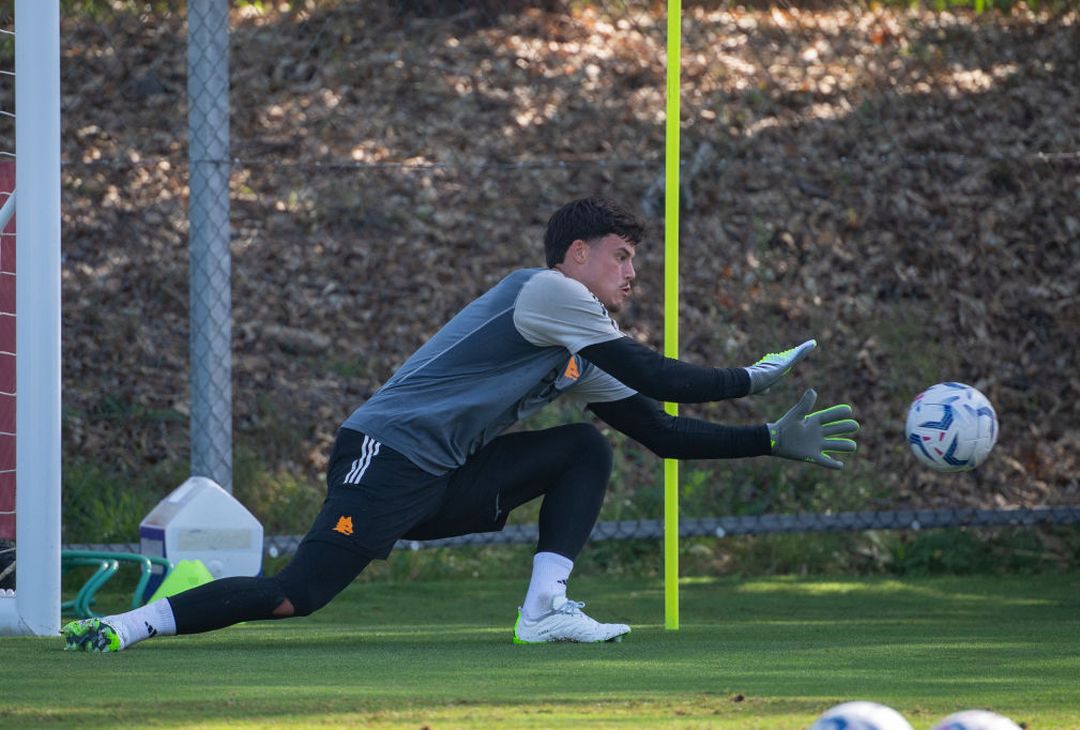 Roma, la ripresa degli allenamenti a Trigoria – FOTO GALLERY - immagine 3