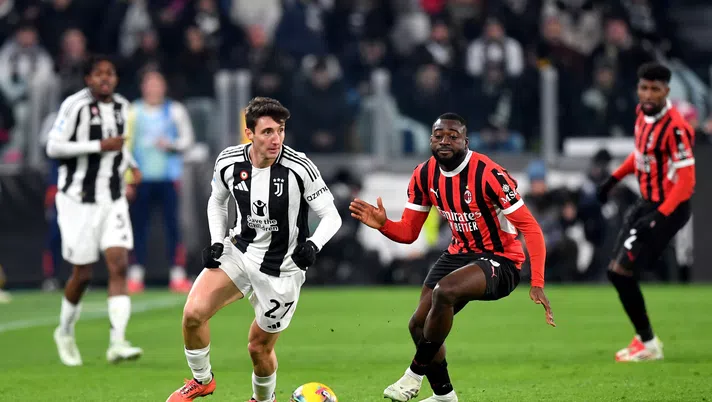 Milan, dirigenza e mercato: le accuse dei tifosi dopo il ko con la Juve - immagine 1