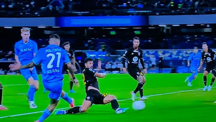 VIDEO Il Napoli esalta il gol di Politano: un vero colpo… da biliardo! - immagine 1