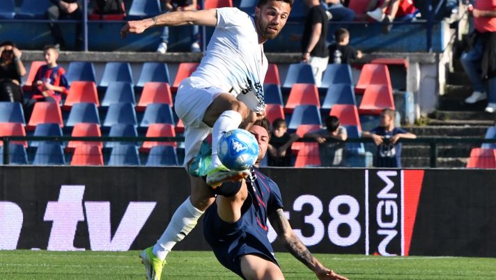 Palermo, Corriere dello Sport: “L’eclissi rosanero, secondo tempi sempre letali” Palermo, Corriere dello Sport: “L’eclissi rosanero, secondo tempi sempre letali” - immagine 1