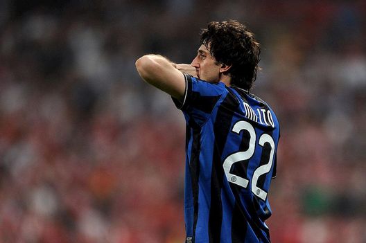 Inter, buon compleanno a Milito: “Più di un bomber, più di un campione. Leggenda”- immagine 2