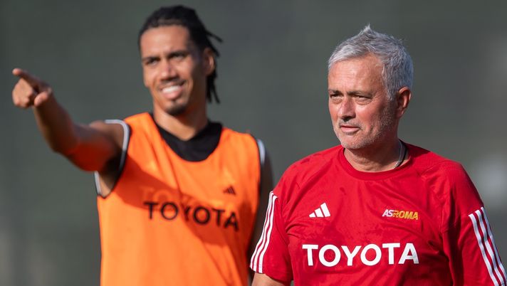Mourinho: “Voglio restare alla Roma”. Idea Bonucci per sostituire Smalling - immagine 1