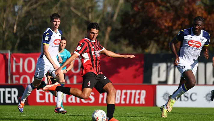 Ancora Bonomi! Tris Milan contro il Verona in dieci - immagine 1