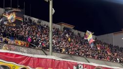 Messina, la festa dei tifosi per il derby: la corsa salvezza continua