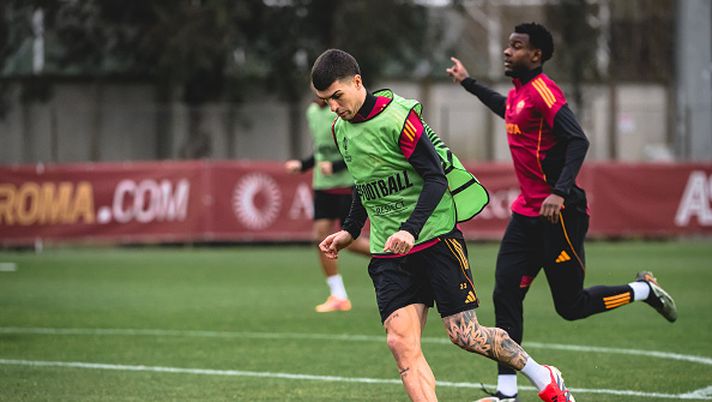ROME, ITALY - JANUARY 21: AS Roma player Gianluca Mancini during training session at Centro Sportivo Fulvio Bernardini on January 21, 2026 in Rome, Italy. (Photo by Luciano Rossi/AS Roma via Getty Images) mancini-flessore-europa-league-valutazioni-roma-milan