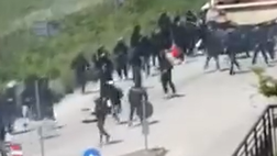 Casalnuovo, scontri ultras prima della gara contro il Siracusa: le immagini
