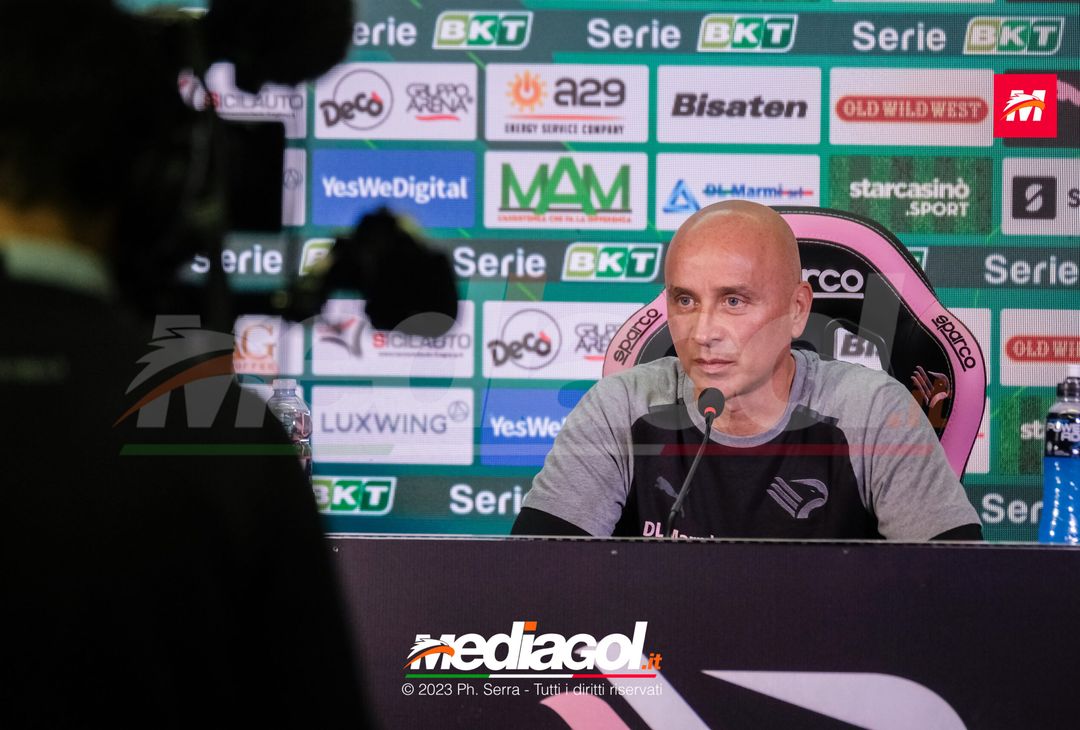 FOTO PALERMO, verso il Catanzaro: mister Corini in conferenza stampa (GALLERY) - immagine 22