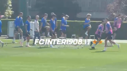 VIDEO FCIN1908 / Verso Psg-Inter, l’allenamento dei nerazzurri: Zielinski e Pavard in gruppo