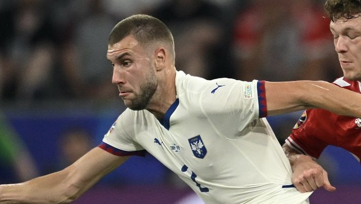 Strahinja Pavlovic (difensore RB Salisburgo), qui con la maglia della Serbia agli Europei 2024 | Bundesliga austriaca News (Getty Images) Strahinja Pavlovic RB Salisburgo Serbia Europei 2024