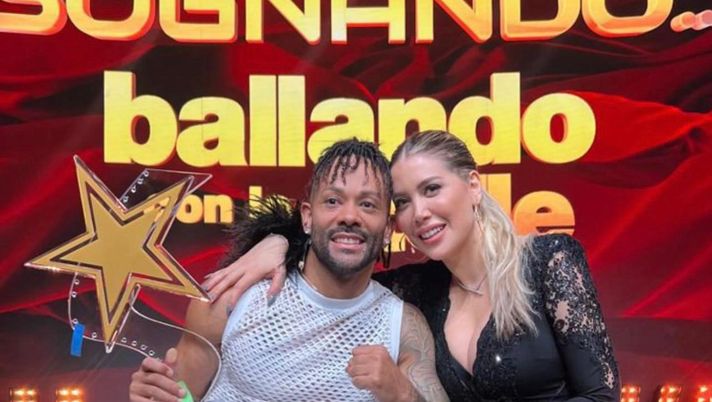 Ballando con le stelle, Wanda fa vincere Chiquito ed è polemica: “Avvantaggiatissimi perché…” Ballando con le stelle, Wanda fa vincere Chiquito ed è polemica: “Avvantaggiatissimi perché…” - immagine 1