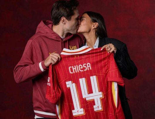 Federico Chiesa saluta Torino, la moglie Lucia archivia la Juventus: “Nuovo capitolo per noi”- immagine 2