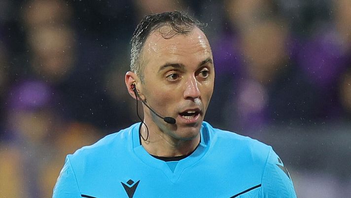 FLORENCE, ITALY - APRIL 17: Joao Pinheiro referee looks on during the UEFA Conference League 2024/25 Quarter Final Second Leg match between ACF Fiorentina and NK Celje at Stadio Artemio Franchi on April 17, 2025 in Florence, Italy. (Photo by Gabriele Maltinti/Getty Images) Pinheiro