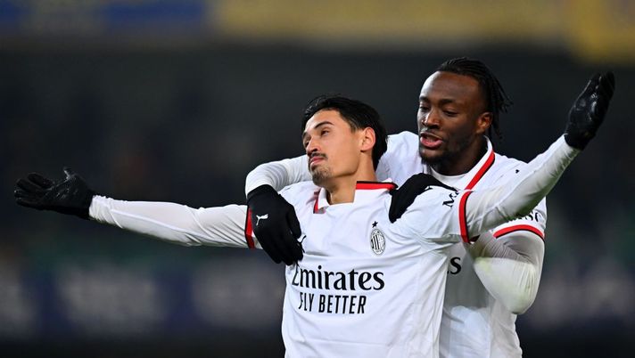 VERONA, ITALY - DECEMBER 20: Tijjani Reijnders of AC Milan  celebrates after scoring the opening goal during the Serie A match between Verona and AC Milan at Stadio Marcantonio Bentegodi on December 20, 2024 in Verona, Italy. (Photo by Alessandro Sabattini/Getty Images)  Reijnders incedibile