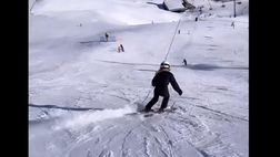 VIDEO / Diletta Leotta, Natale a Courmayeur sulla neve: eccola sugli sci
