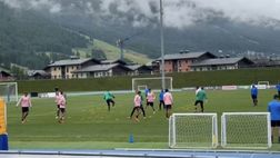 VIDEO Ritiro Palermo: inizia la seduta mattutina, squadra divisa in due gruppi