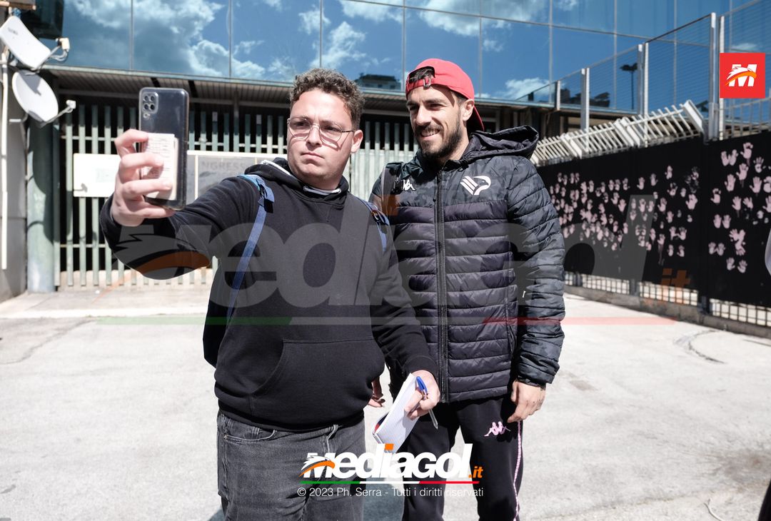 FOTO Venezia-Palermo, i Rosanero in partenza dal “Renzo Barbera” (GALLERY) - immagine 18