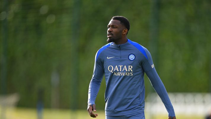 Inter, Thuram non ha digerito l’assenza nel derby. “Voleva entrare, bloccato da staff medico” - immagine 1