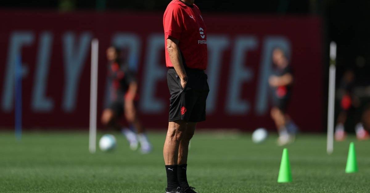 Milan, Allegri: “Le cessioni sono state condivise”. Sul mercato … Milan, Allegri: “Le cessioni sono state condivise”. Sul mercato …