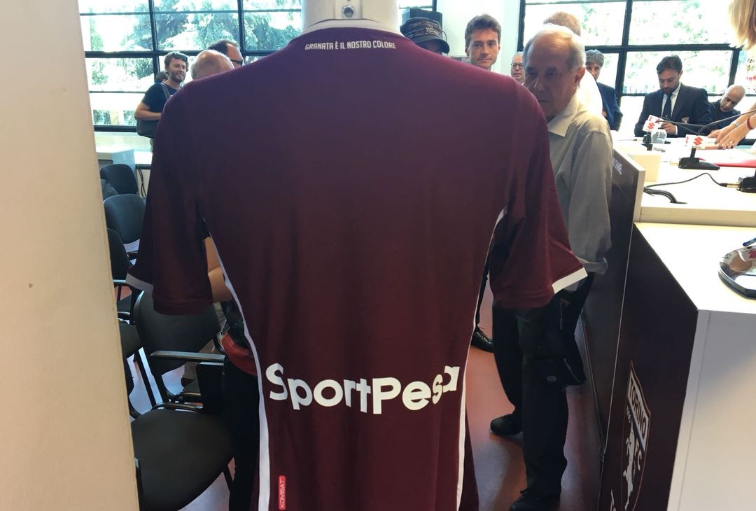 Fotogallery – Le nuove maglie per la stagione 2018-2019 - immagine 14