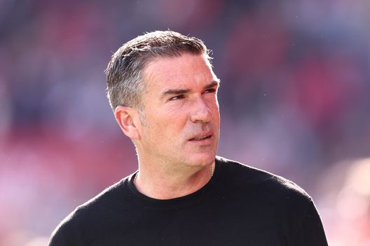 Luis Miguel Carrion, allenatore del Real Oviedo esonerato dopo la sconfitta con il Siviglia. (Foto di Fran Santiago/Getty Images) Circa 200 tifosi dell’Oviedo hanno preso d’assalto le macchine di alcuni giocatori e dirigenti- immagine 2