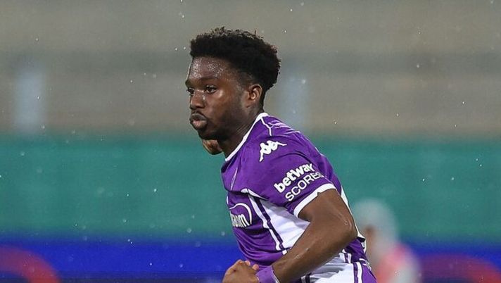 UFFICIALE – Fiorentina, grave infortunio per Lampey: si è operato e starà fuori molto a lungo, i tempi - immagine 1