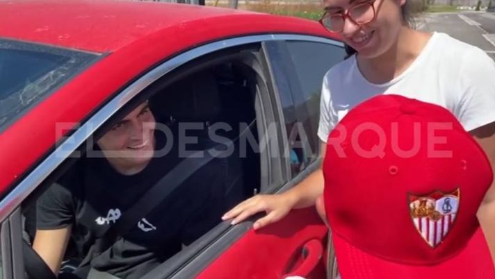 Juanlu, addio al Siviglia? Le parole a un tifoso: “Non so se andrò via…” – IL VIDEO - immagine 1