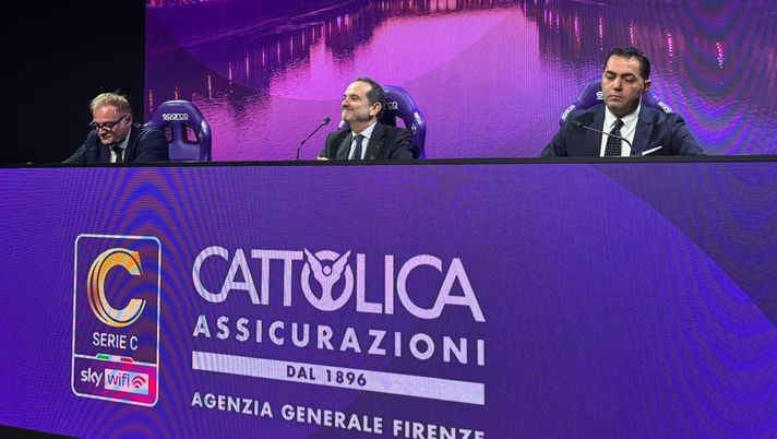 Lega Pro e Agenzia Generale Cattolica di Firenze ancora insieme: la serata al Viola Park Lega Pro e Agenzia Generale Cattolica di Firenze ancora insieme: la serata al Viola Park - immagine 1