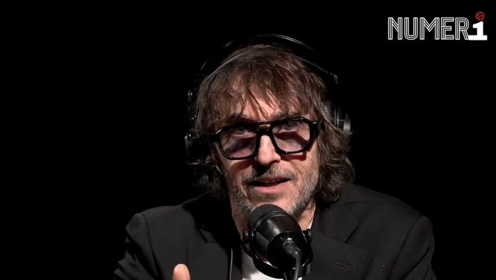 Cruciani: “Subito gli allineati al Milan che parlano. Quanto mi fa incazzare Franco Ordine che…” Cruciani: “Subito gli allineati al Milan che parlano. Quanto mi fa incazzare Franco Ordine che…” - immagine 1