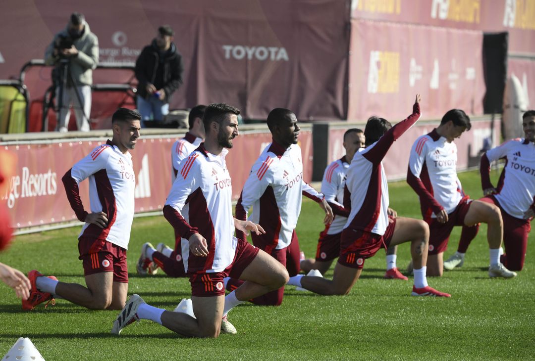 Trigoria, la rifinitura in vista dell’Eintracht Francoforte – FOTO GALLERY - immagine 25