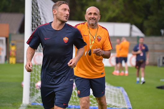 Sabatini: “Totti può essere molto utile alla Roma. Tra lui e Spalletti nessuna lite”- immagine 2