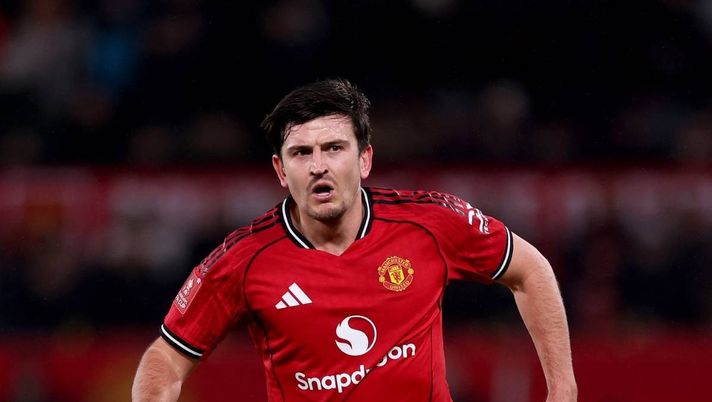 Calciomercato, Tare lavora su più fronti per il Milan: spunta Maguire. E Goretzka ...