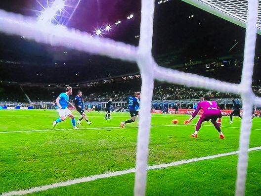 FINALE! Inter-Napoli 2-2: gli azzurri pareggiano al Meazza. Doppietta di McTominay - immagine 6