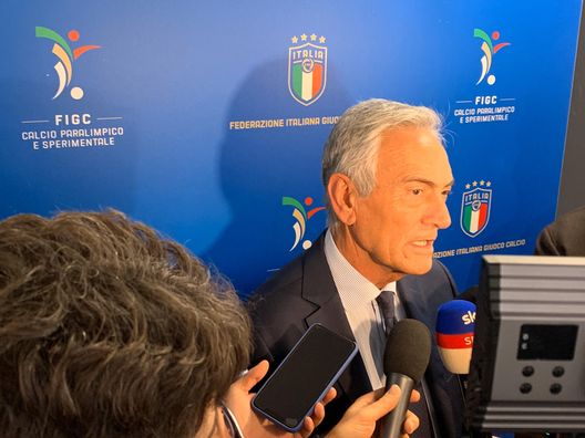 Gravina ai microfoni delle Iene: “La gente ha dimenticato il lavoro straordinario che è stato fatto”- immagine 2