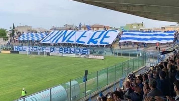 Avevano violato il Daspo per il derby del Taranto a Brindisi: tre condanne - immagine 1