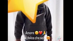 VIDEO / Un piccolo tifoso dedica il coro a Calhanoglu. Lui: “Che dolce che sei”