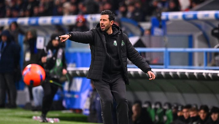 SASSUOLO, ITALY - JANUARY 06: Fabio Grosso, Head Coach of US Sassuolo Calcio, reacts during the Serie A match between US Sassuolo Calcio and Juventus FC at Mapei Stadium Citta del Tricolore on January 06, 2026 in Sassuolo, Italy. (Photo by Alessandro Sabattini/Getty Images) Sassuolo, Grosso: “Troppi demeriti, in queste partite devi alzare il livello”- immagine 2