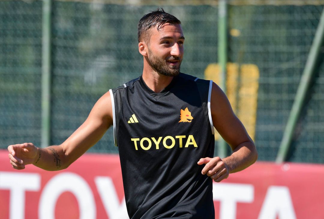 Roma, allenamento di Ferragosto a Trigoria. C’è Dybala – FOTO GALLERY - immagine 3