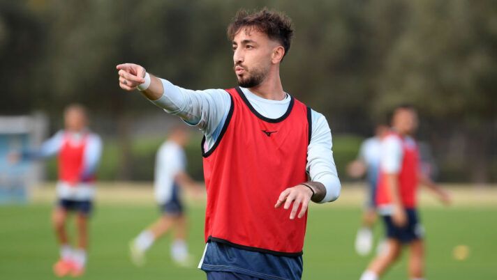 UFFICIALE – Lazio, Castrovilli si opera: ecco i tempi di recupero e il comunicato - immagine 1